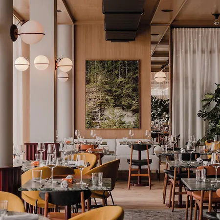 Hotel The Comodo Bad Gastein, A Member Of Design Bad Gastein