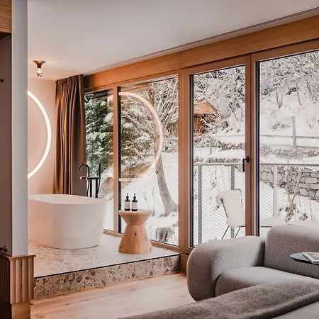 The Comodo Bad Gastein, A Member Of Design Hotel Bad Gastein