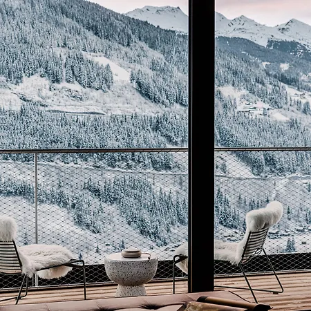 The Comodo Bad Gastein, A Member Of Design Hotel